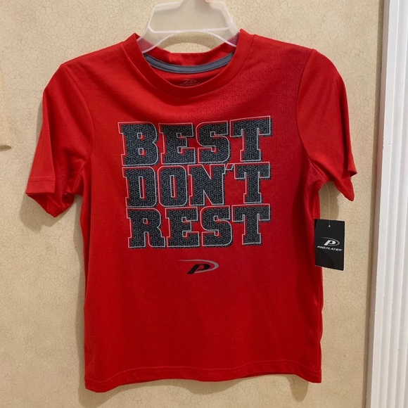 Pro Player Boys Red T-Shirt Size 5/6 NWT - Picture 1 of 4